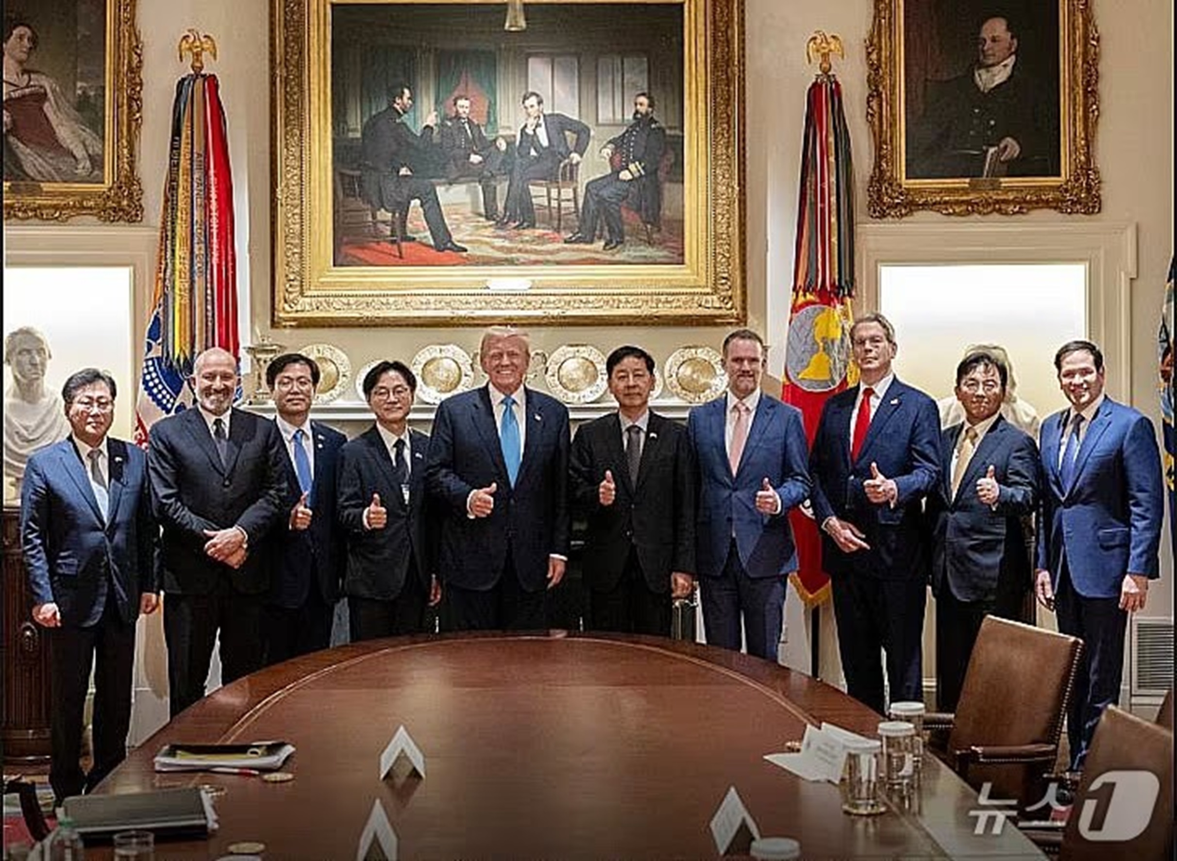 米国の3500億ドル投資要求に韓国政府「無制限通貨スワップ」で逆提案 | KOREA WAVE