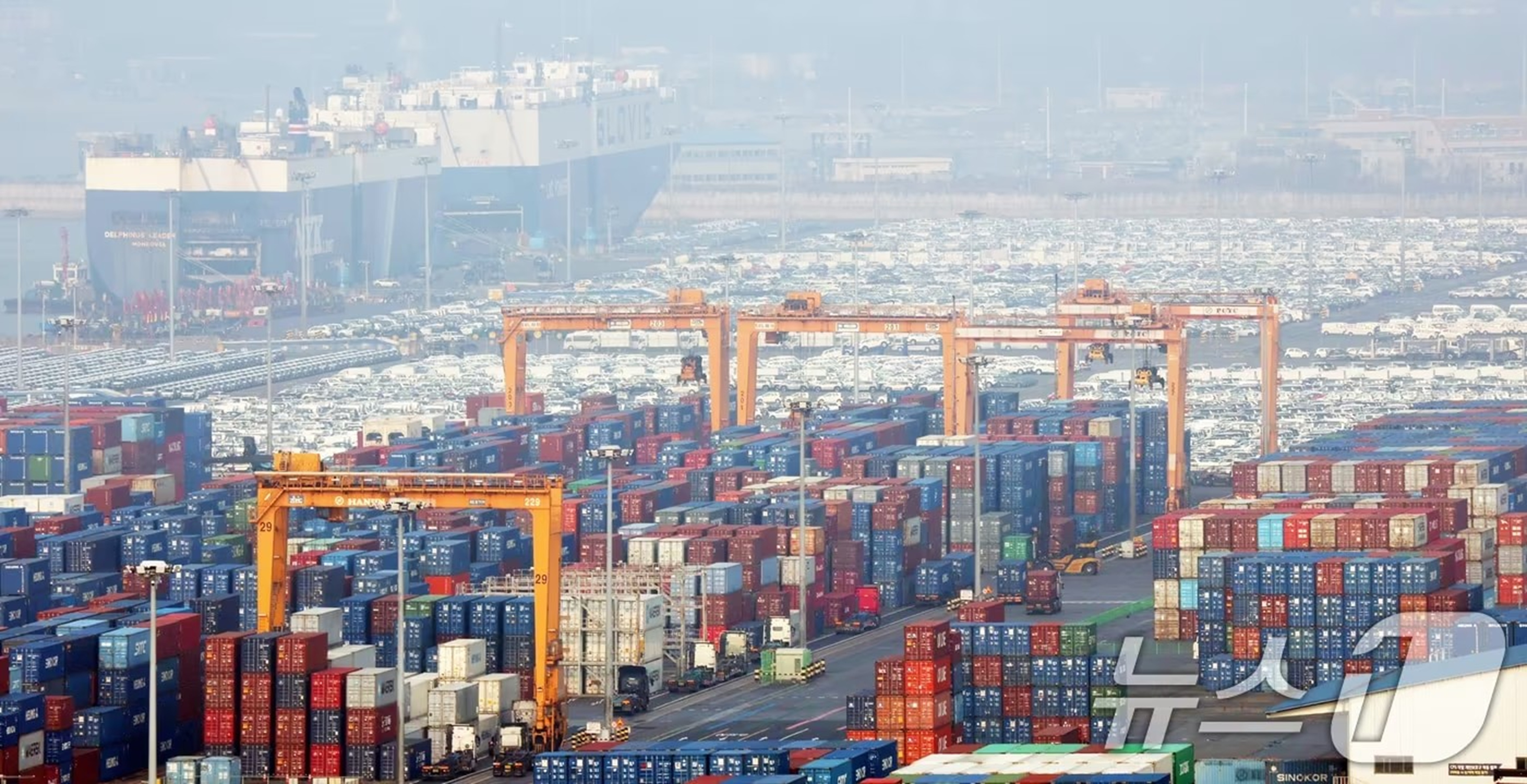 ウォン安にもかかわらず外国企業の韓国投資は23.1％減…韓国企業の海外投資額は84億ドル増加 | KOREA WAVE